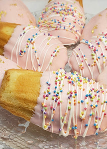 12 Madeleines